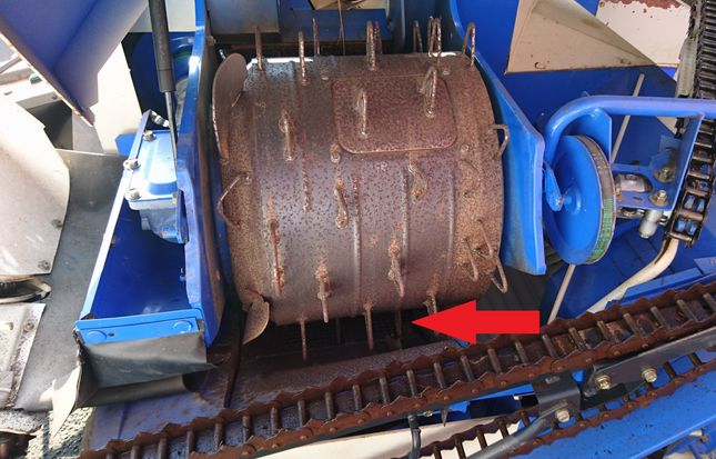 コンバイン、乾燥機の秋作業前の点検いかがですか? コンバイン】作業前に必ず確認！点検マニュアル完全版 - 農機具通販